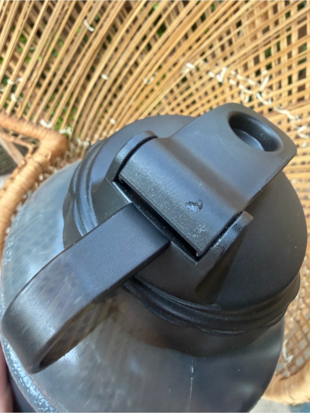 Hydrojug half gallon water bottle jug with carrier - Picture 6 of 7
